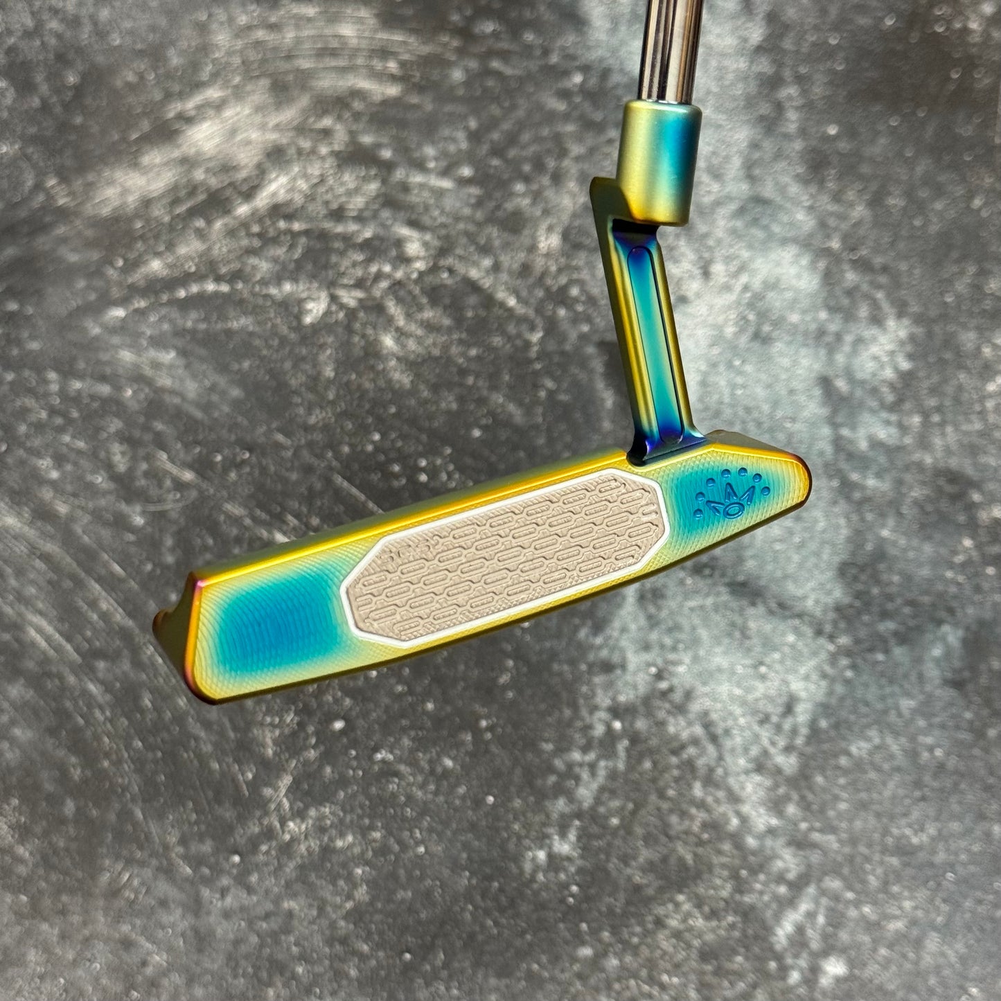 Scotty Cameron Studio Style Newport 2+ (Crazy Rainbow PVD)