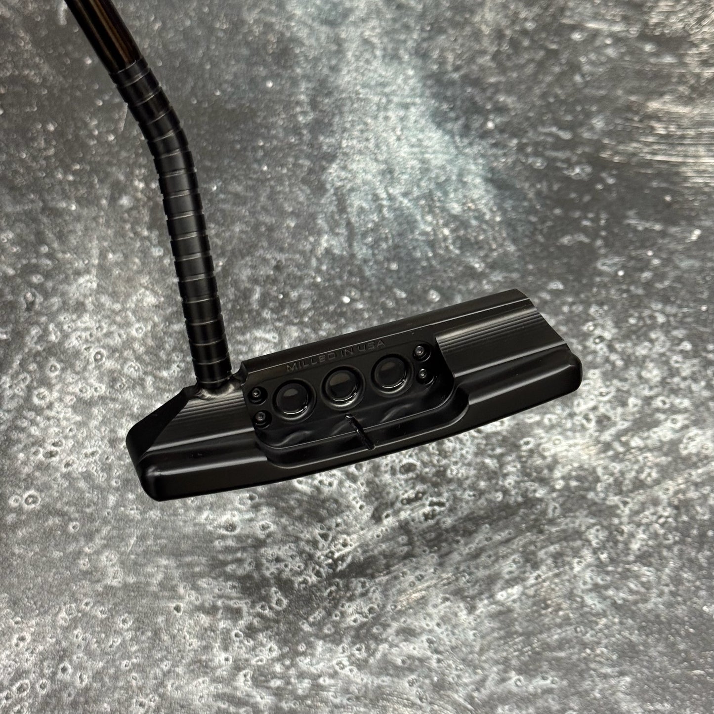 Scotty Cameron Studio Style Newport 2 (Black PVD) Ringer Neck