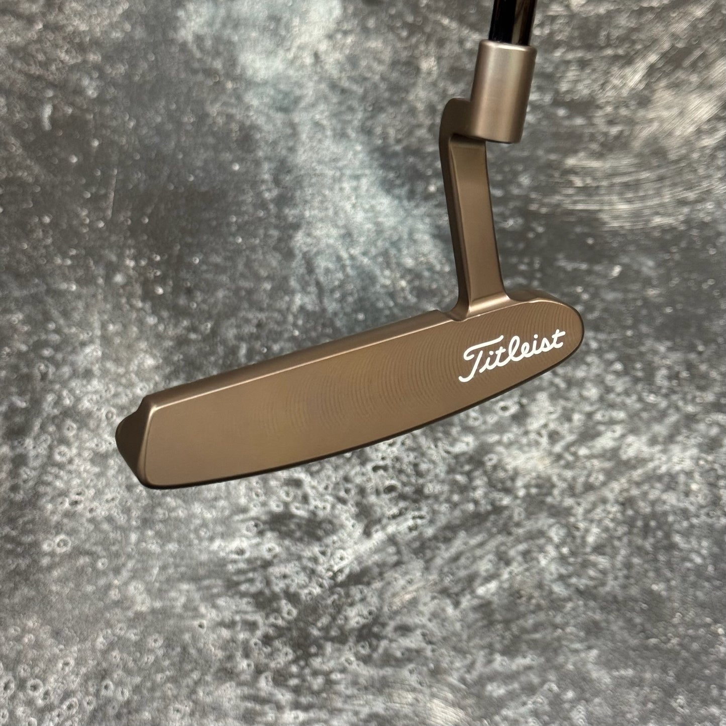 Scotty Cameron Studio Stainless Newport (Rustic Torched Finish)