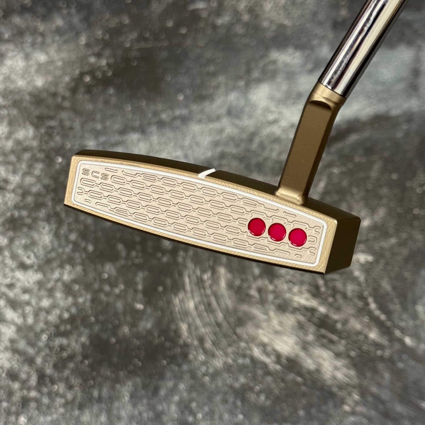 Scotty Cameron Phantom 5.5 (Chromatic Bronze/Pink Anodized)