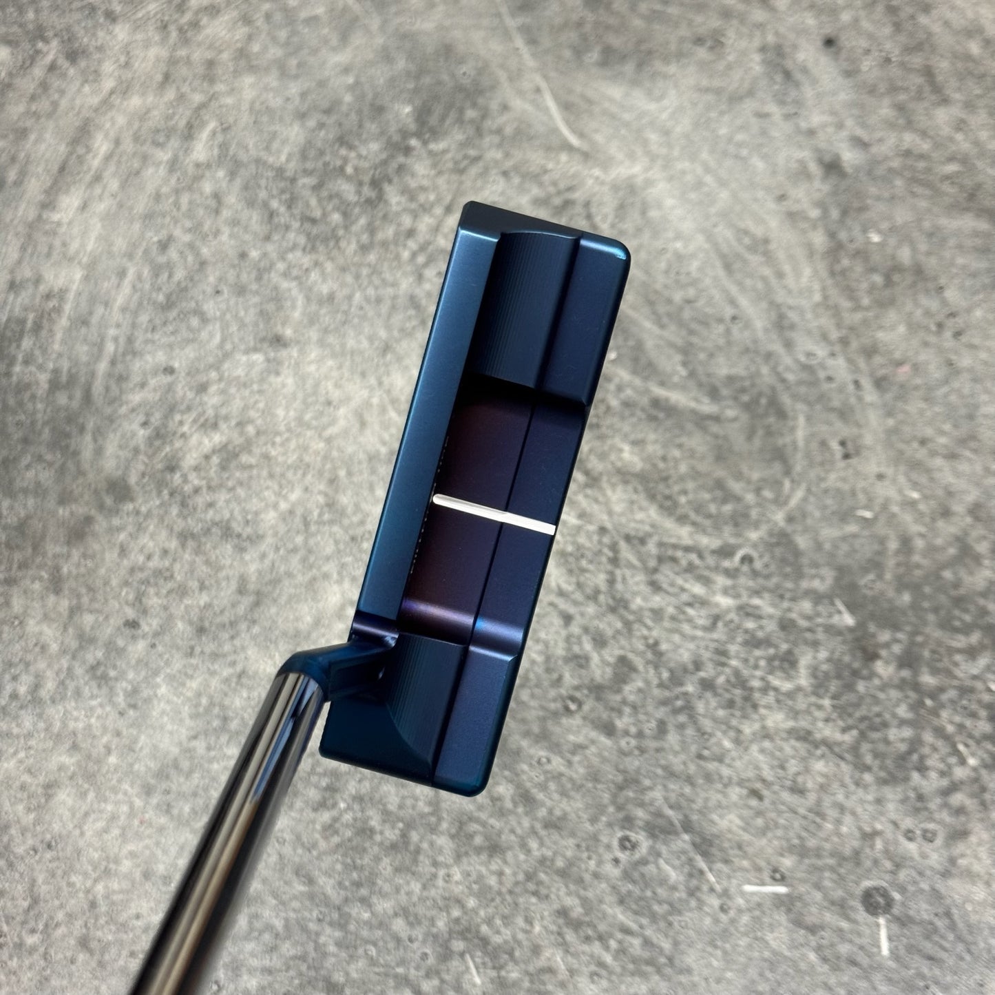 Scotty Cameron Super Select Newport 2.5+ (Blue PVD)