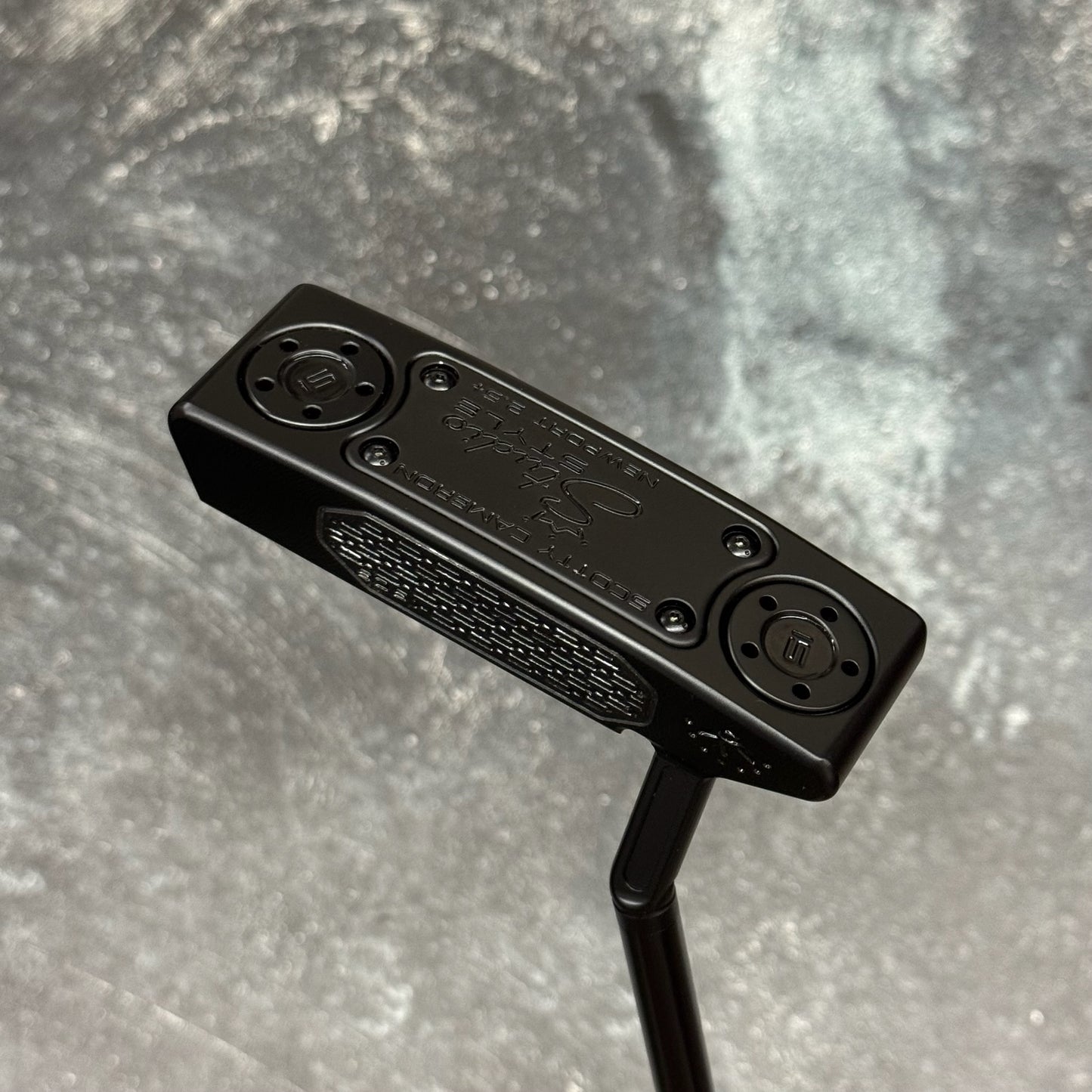 Scotty Cameron Studio Style Newport 2.5+ Left Handed (Black PVD)