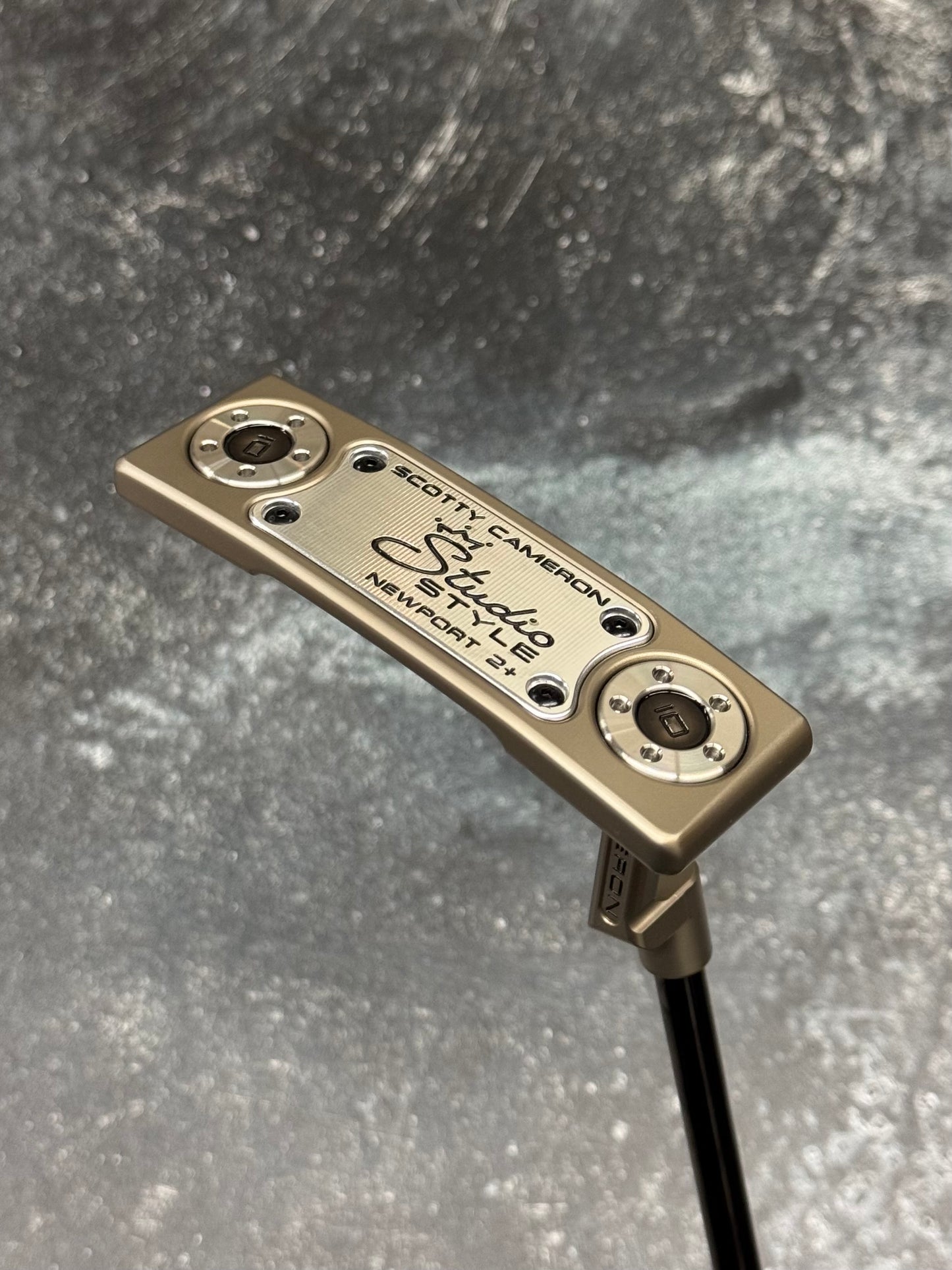 Scotty Cameron Studio Style Newport 2+ Chromatic Bronze