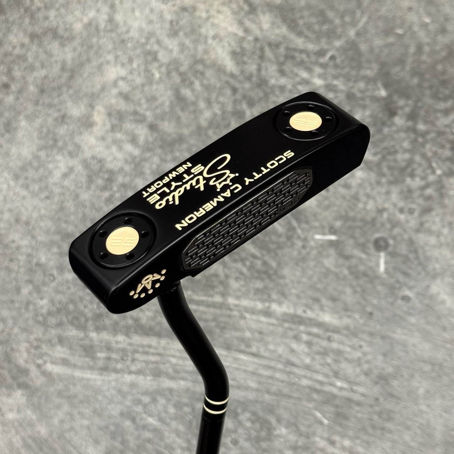 Scotty Cameron Studio Style Newport (Black PVD) Pipe Neck