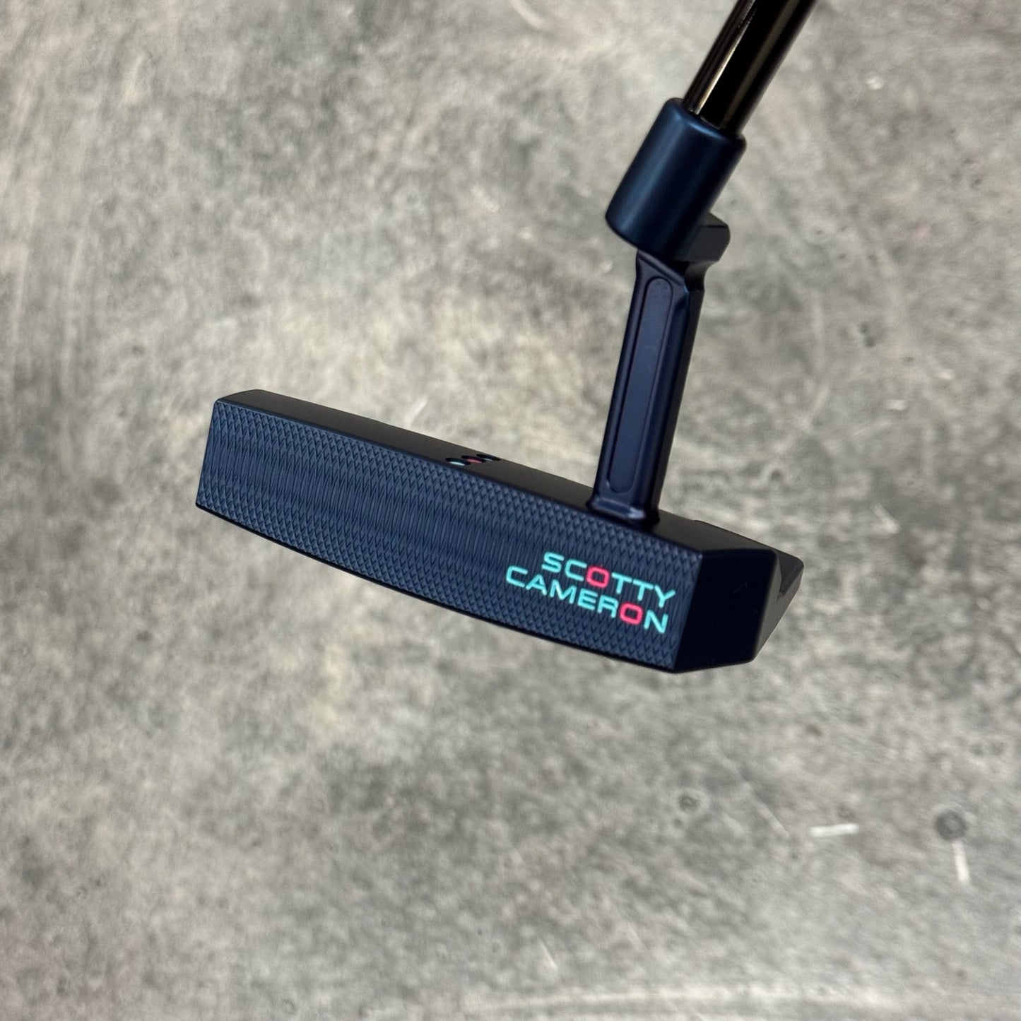 Scotty Cameron Phantom 5.2 (Blue PVD)
