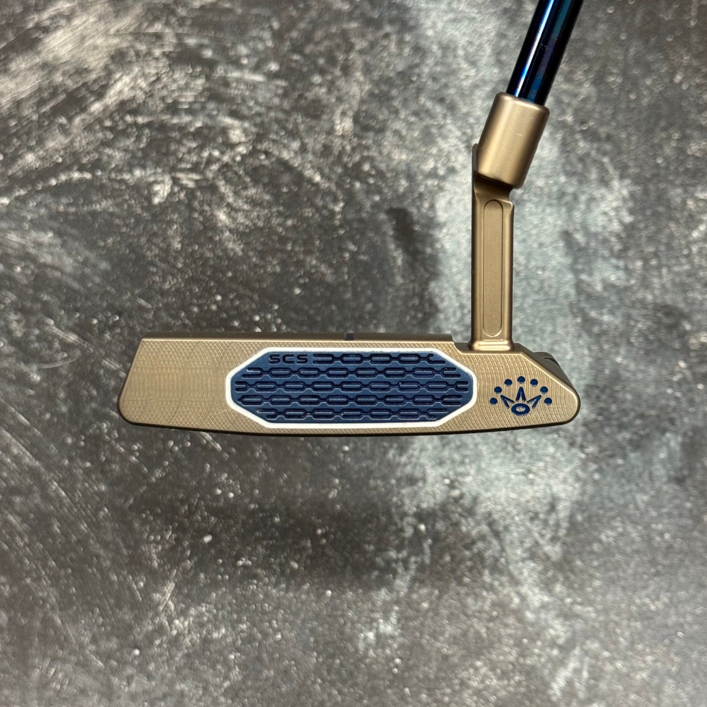 Scotty Cameron Studio Style Squareback 2 (Chromatic Bronze finish)