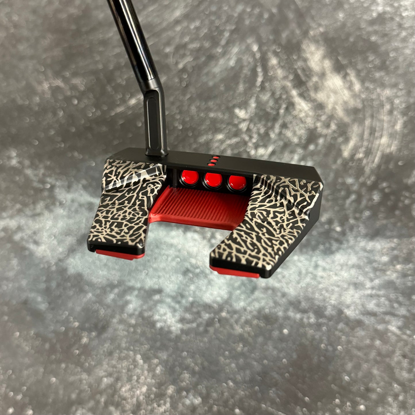 Scotty Cameron Phantom 5.5 Black PVD Elephant Print