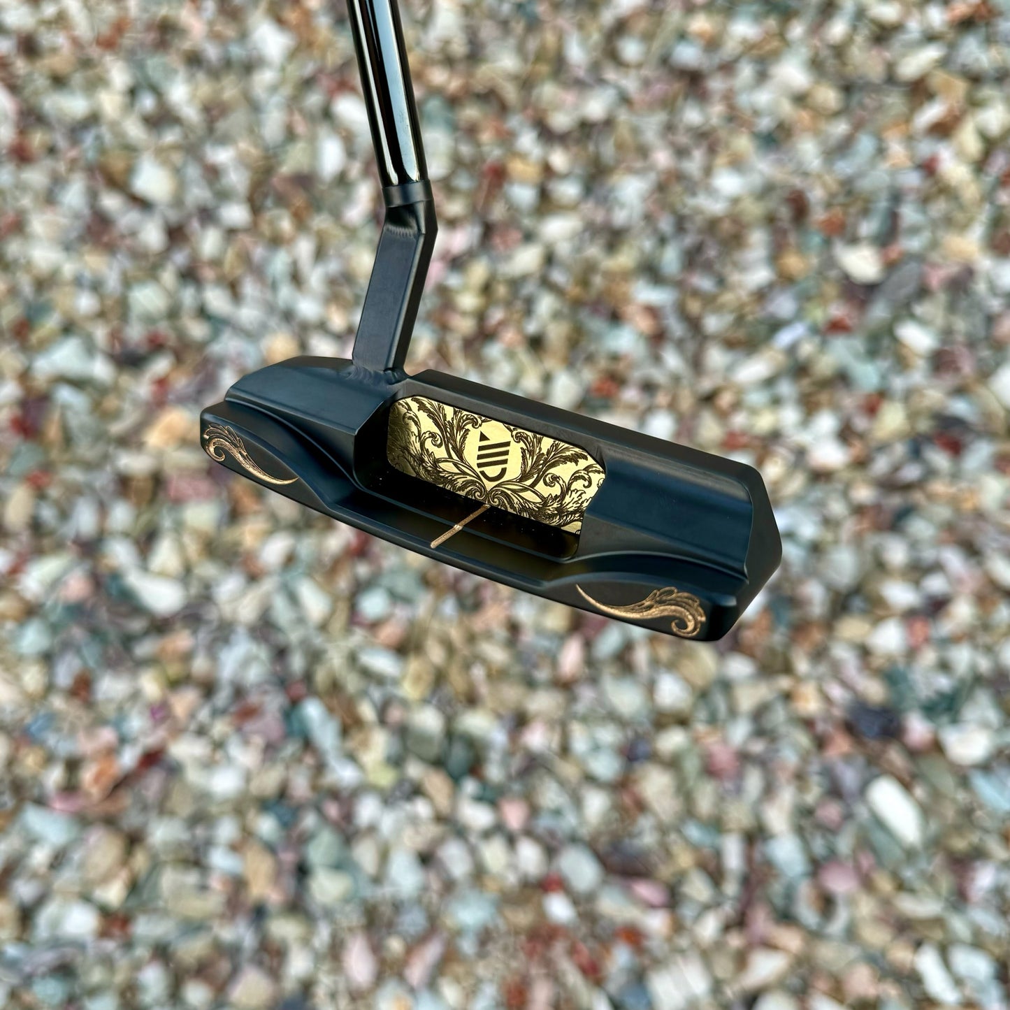 Silverstone Short Slant Neck Gold Filigree