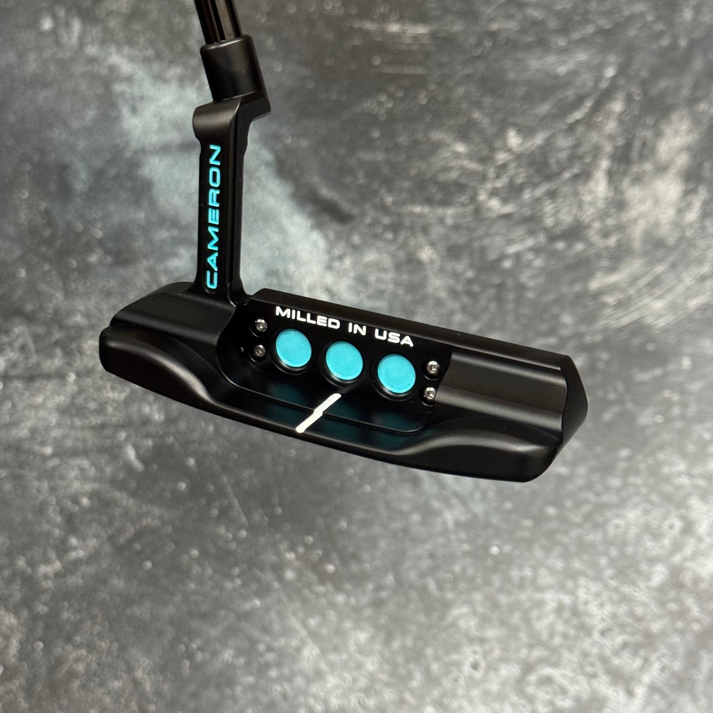 Scotty Cameron Studio Style Newport (Black PVD)