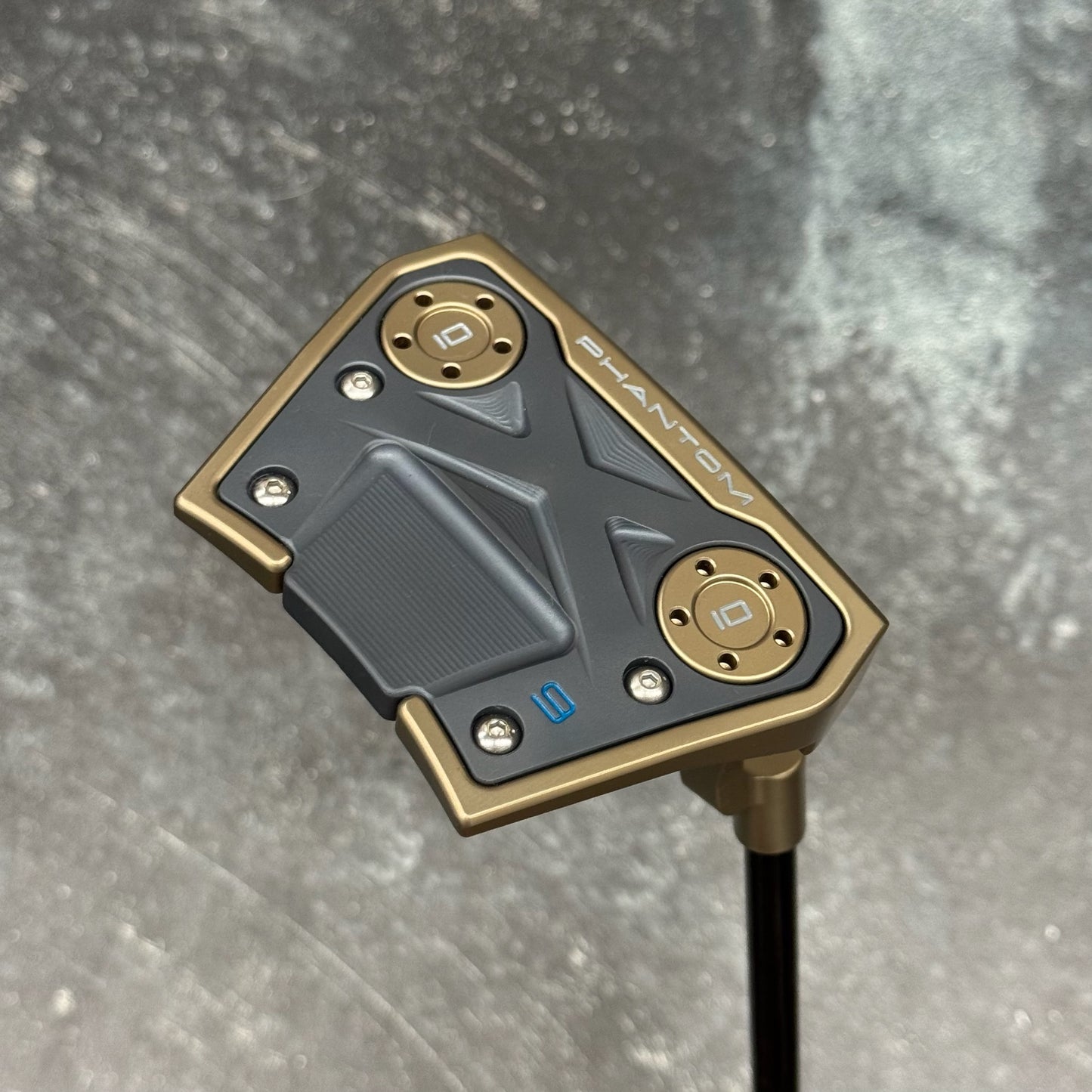 Scotty Cameron Phantom X9 (Welded Plumbers Neck)