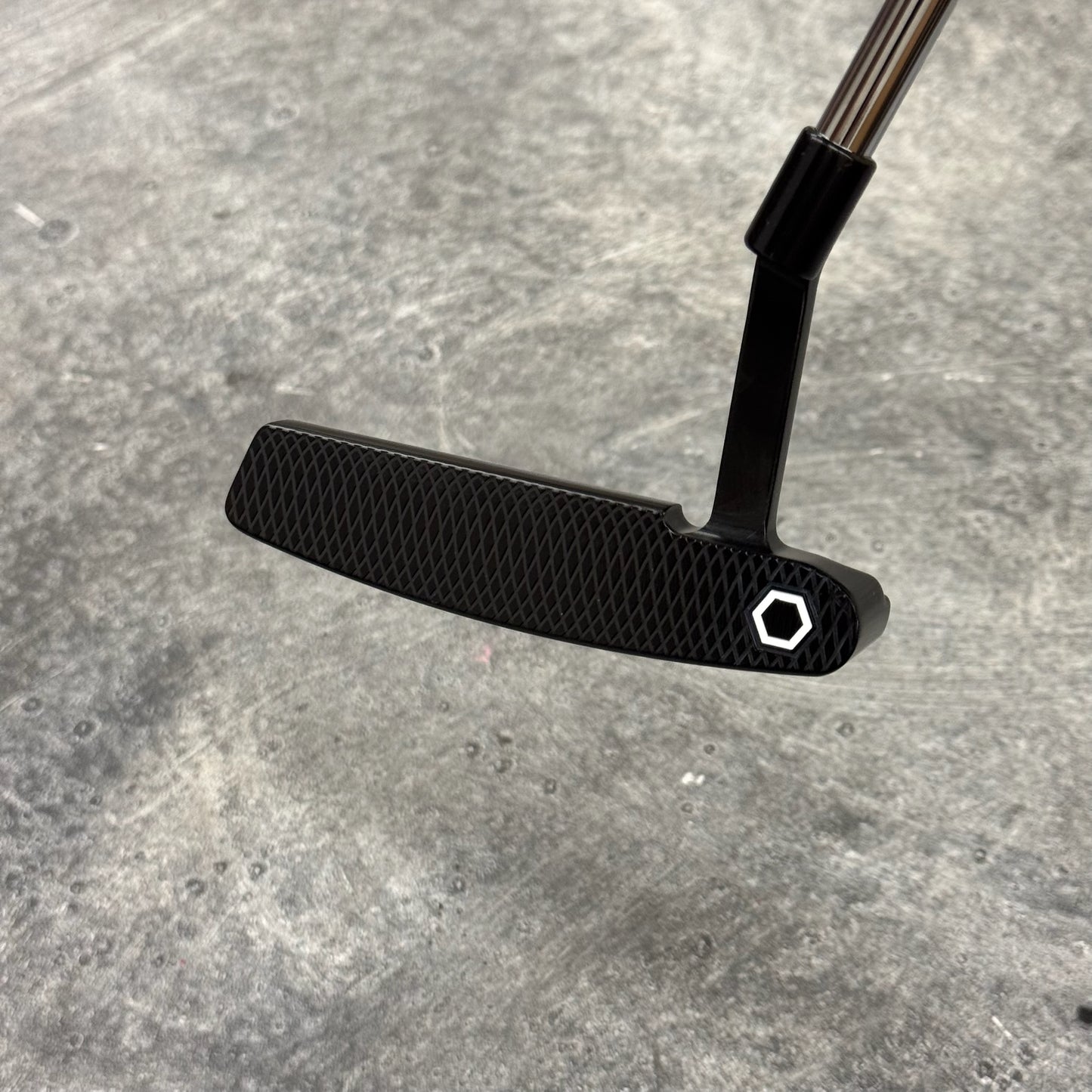 Bettinardi BB-1 (Blemish in Back Cavity)