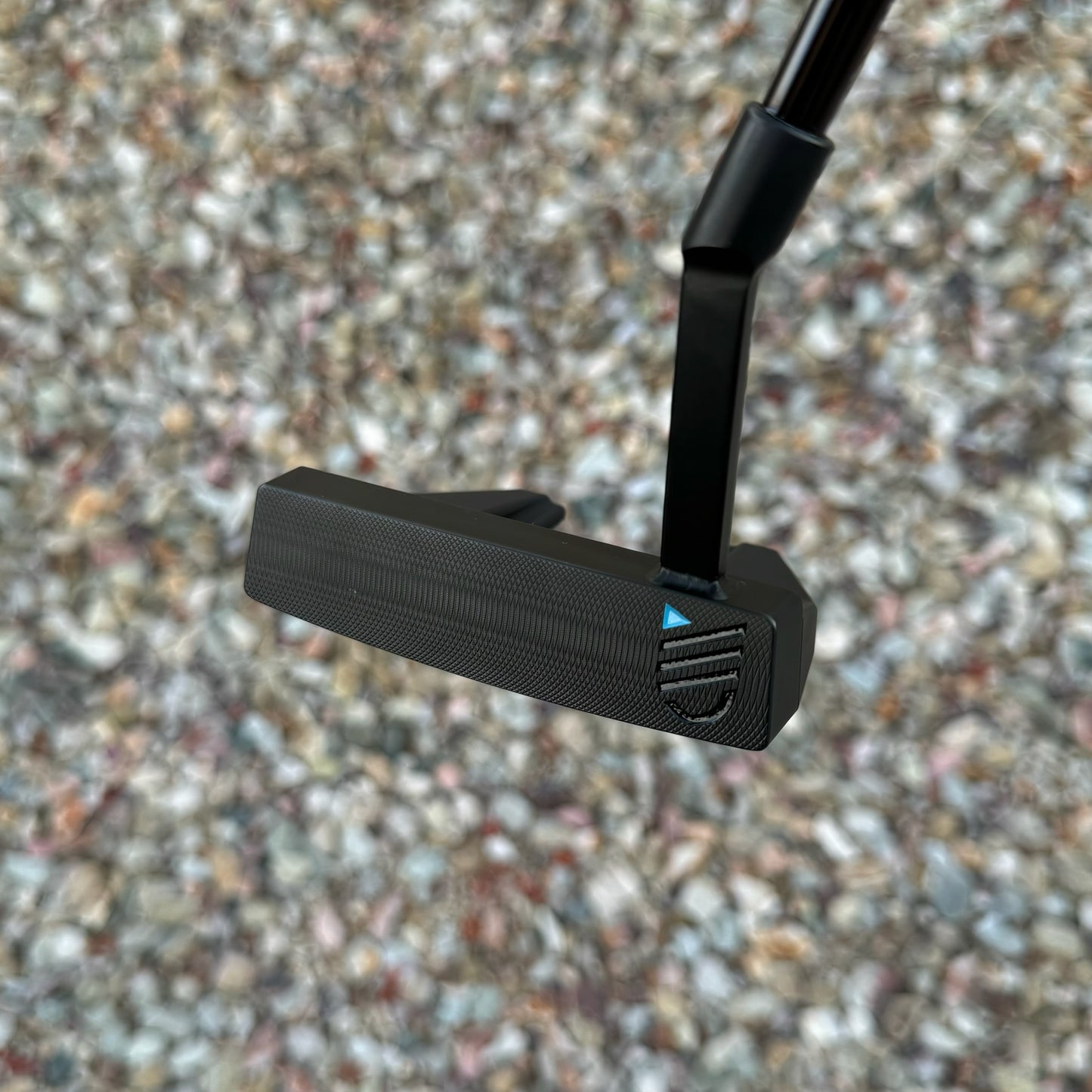 Suzuka X Mid Slant Neck