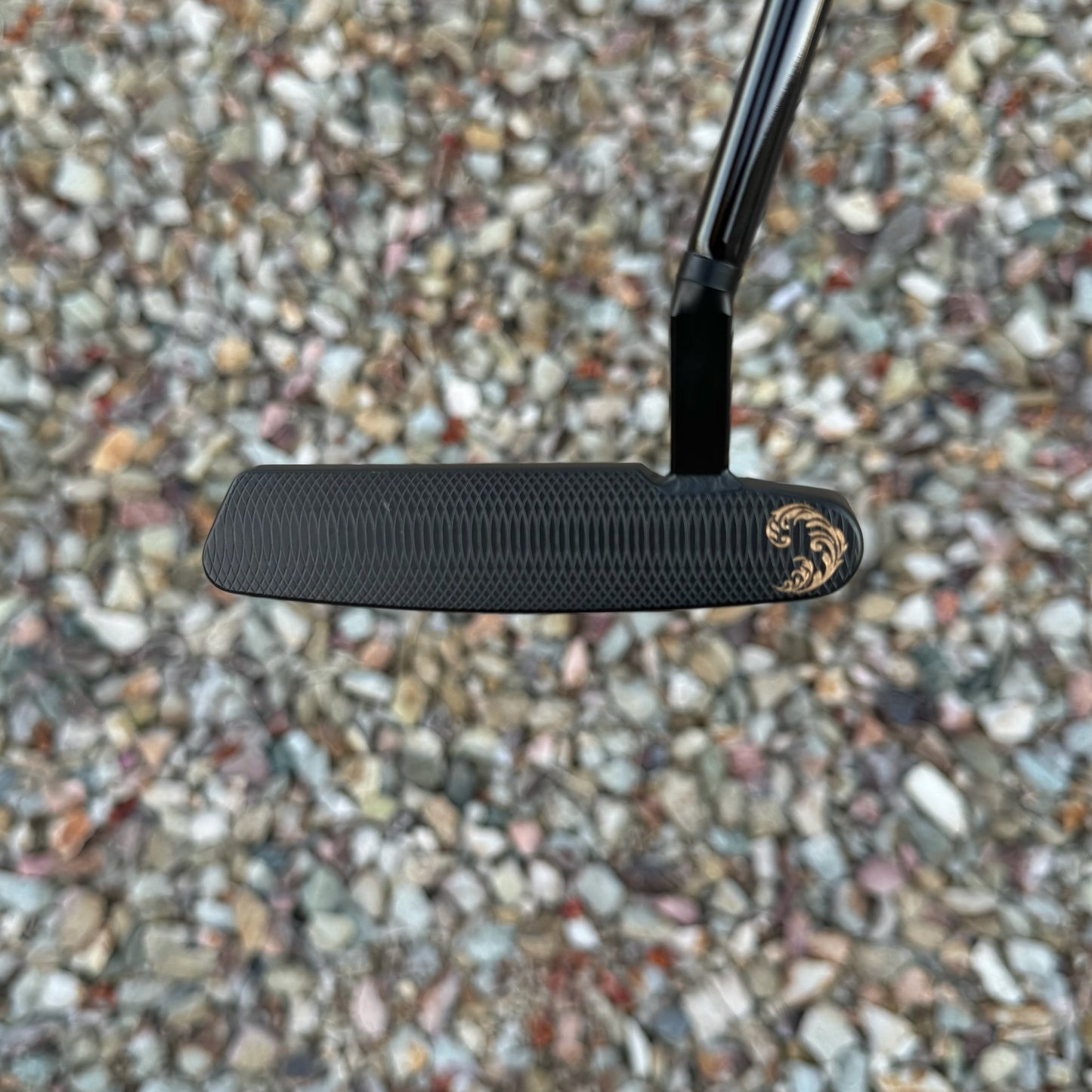 Silverstone Short Slant Neck Gold Filigree