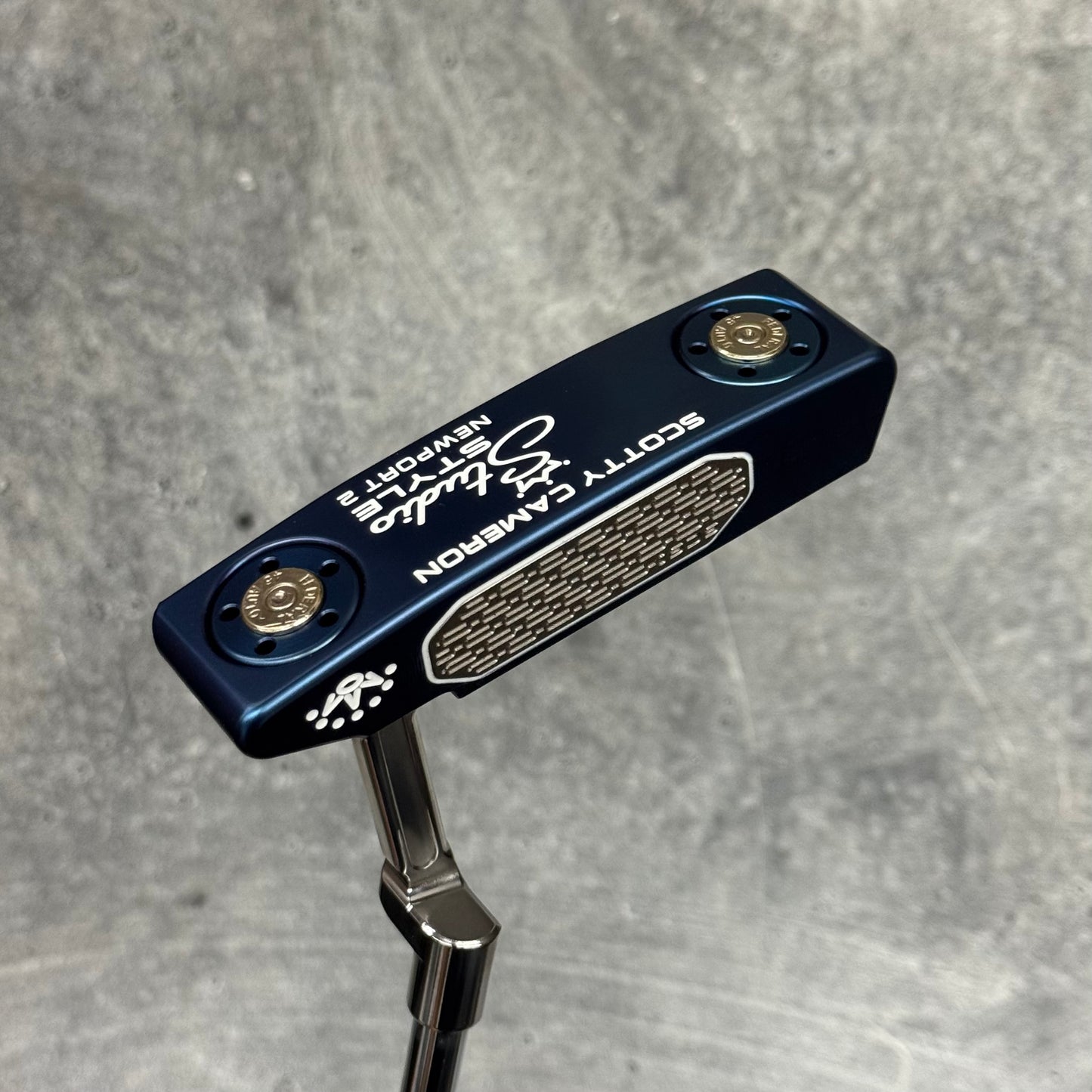 Studio Style Polished Blue Bulletback (Popular Design)