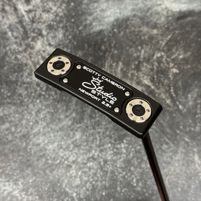 Scotty Cameron Studio Style Newport 2.5+ (Black PVD)