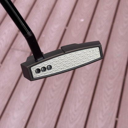 Left Handed Scotty Cameron Phantom 5.5 (Antique Bronze PVD)