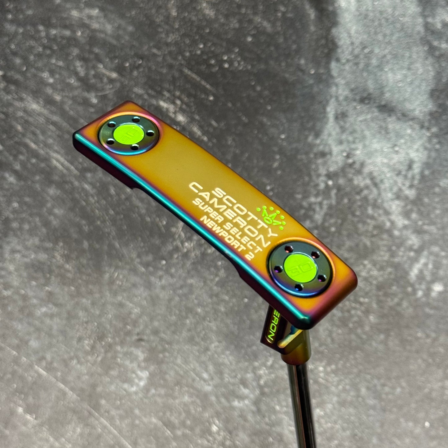 Scotty Cameron Super Select Newport 2 Drip (Crazy Rainbow PVD)