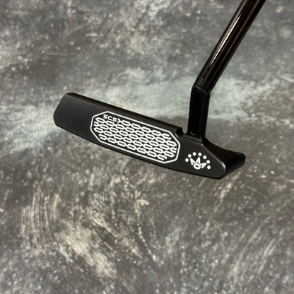 Scotty Cameron Studio Style Newport 2.5+ (Black PVD)