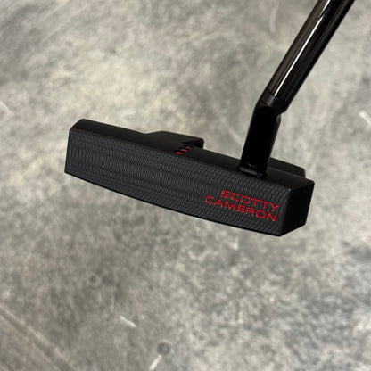 Scotty Cameron Phantom 5.5 (Black PVD)