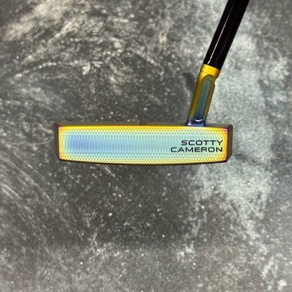 Scotty Cameron Phantom 5.5 (Crazy Rainbow PVD)
