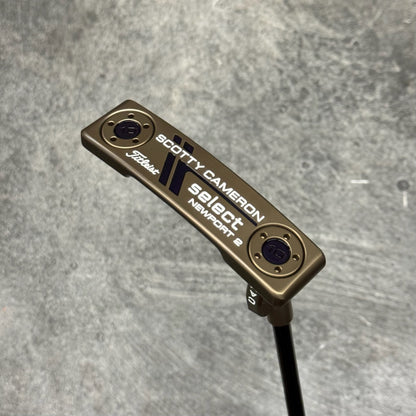 Scotty Cameron Select Newport 2 (Chromatic Bronze Tour Dot)
