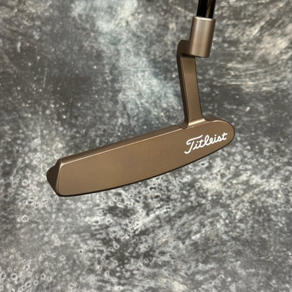 Scotty Cameron Studio Stainless Newport (Rustic Torched Finish)
