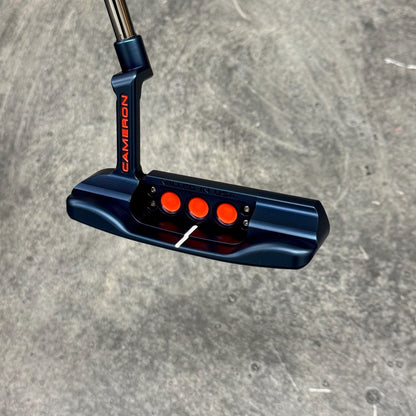 Scotty Cameron Studio Style Newport+ (Blue PVD)