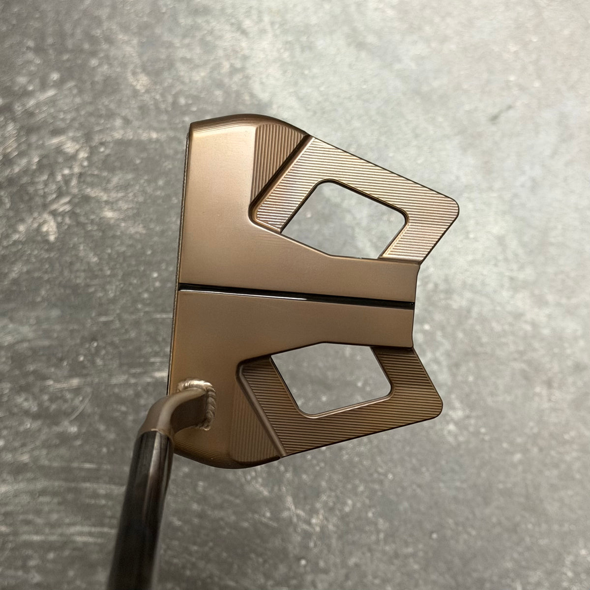 Phantom 9R Welded Flow Neck Rustic Torched w/ 303 Stainless Steel Face Insert