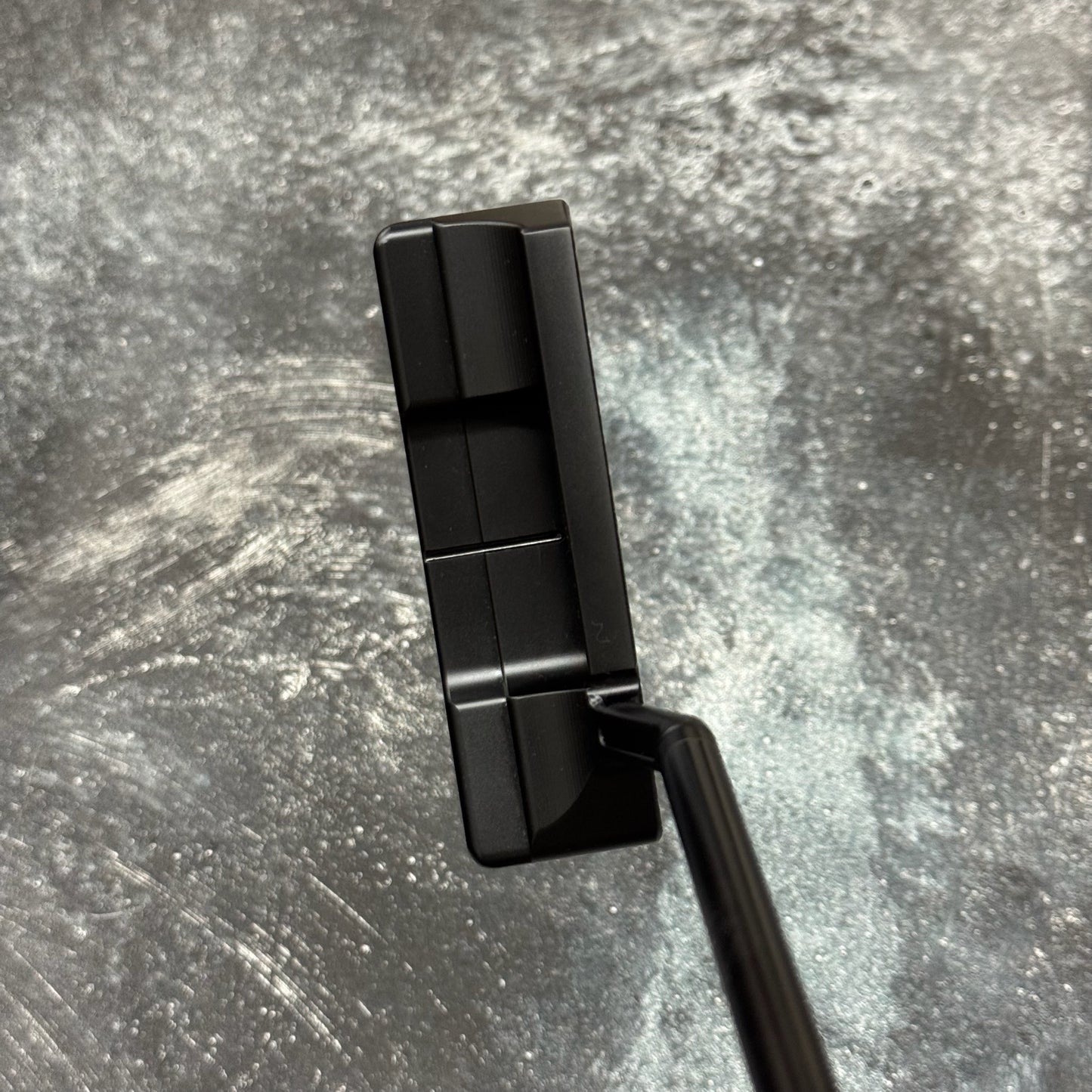 Scotty Cameron Studio Style Newport 2.5+ Left Handed (Black PVD)