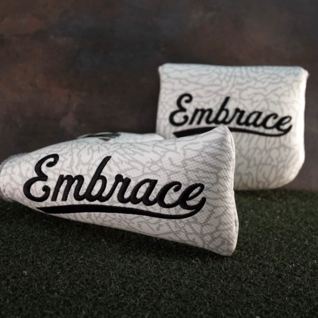 Retro Embrace Elephant Print Headcover