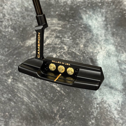 Scotty Cameron Studio Style Newport 2 Bulletback Brass Face Insert (Black PVD)