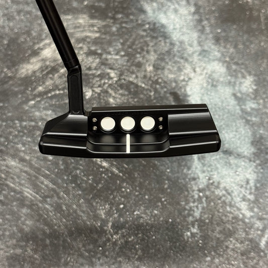 Scotty Cameron Studio Style Newport 2.5+ (Black PVD)