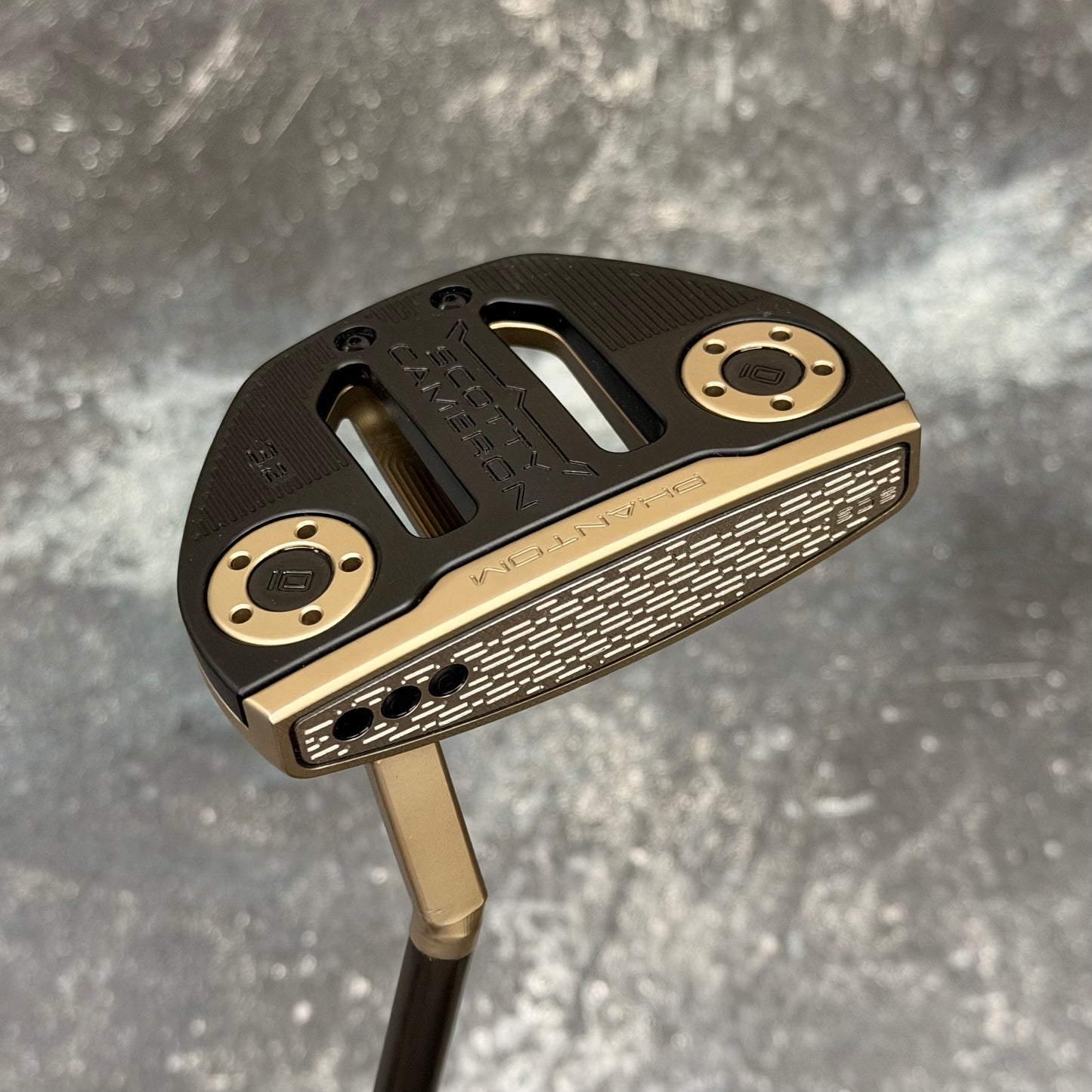 Scotty Cameron Phantom 3.2 Welded Short Slant Neck (Chromatic Bronze)