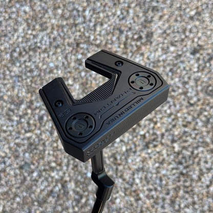 Scotty Cameron Phantom 5.2 (Black Rainbow PVD) Black Paint fill