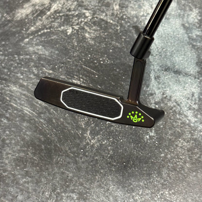 Scotty Cameron Studio Style Newport 2+ (Black Rainbow PVD)