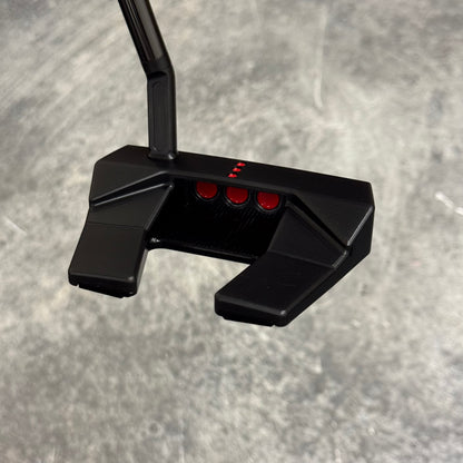 Scotty Cameron Phantom 5.5 (Black PVD)