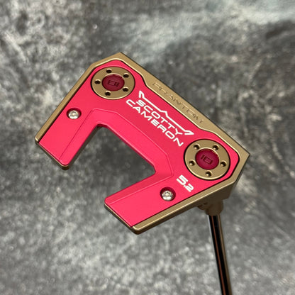 Scotty Cameron Phantom 5.2 (Chromatic Bronze/Pink Anodized)