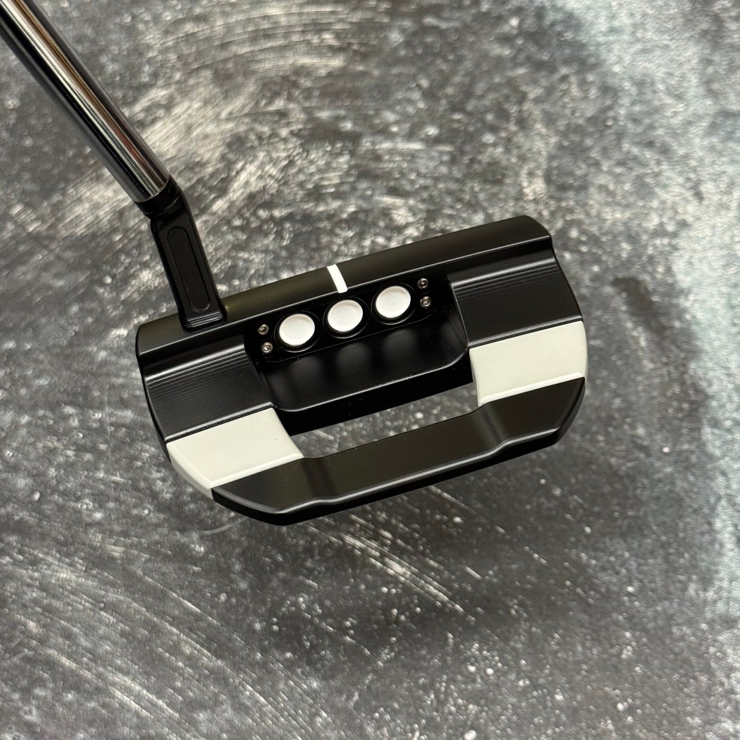 Scotty Cameron Studio Style Fastback 1.5 Black PVD Finish