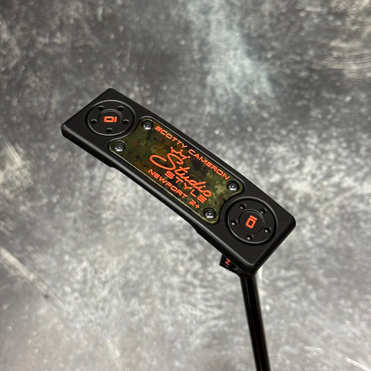 Scotty Cameron Studio Style Newport 2+ Woodland Camo