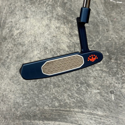 Scotty Cameron Studio Style Newport+ (Blue PVD)