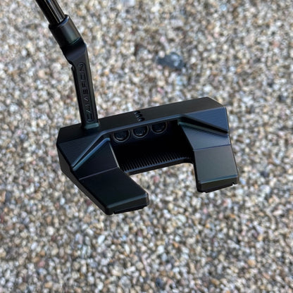 Scotty Cameron Phantom 5.2 (Black Rainbow PVD) Black Paint fill