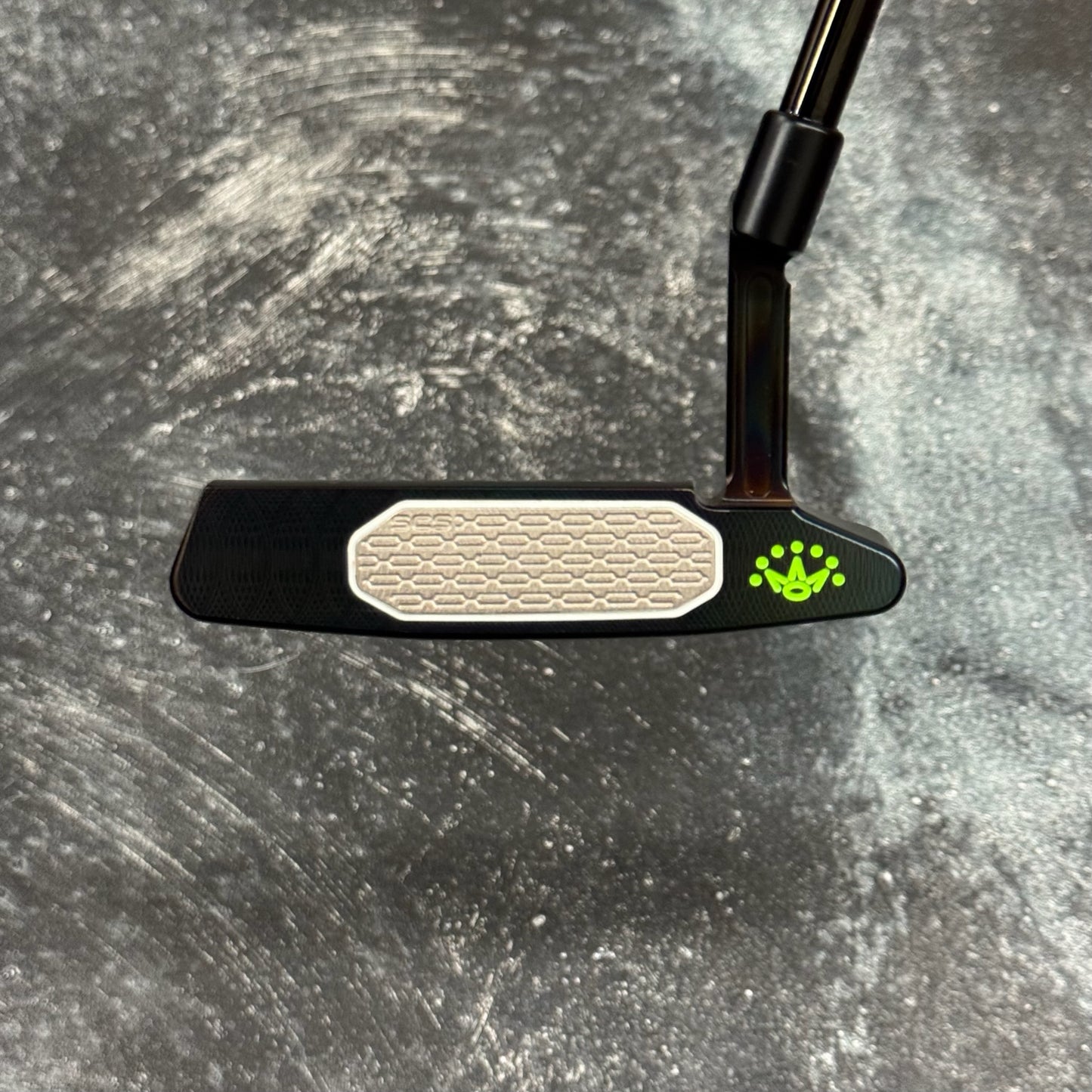Scotty Cameron Studio Style Newport 2 (Black Rainbow PVD)