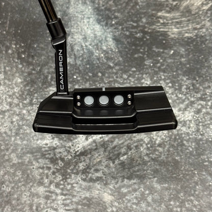 Scotty Cameron Studio Style Squareback 2 (Black PVD)