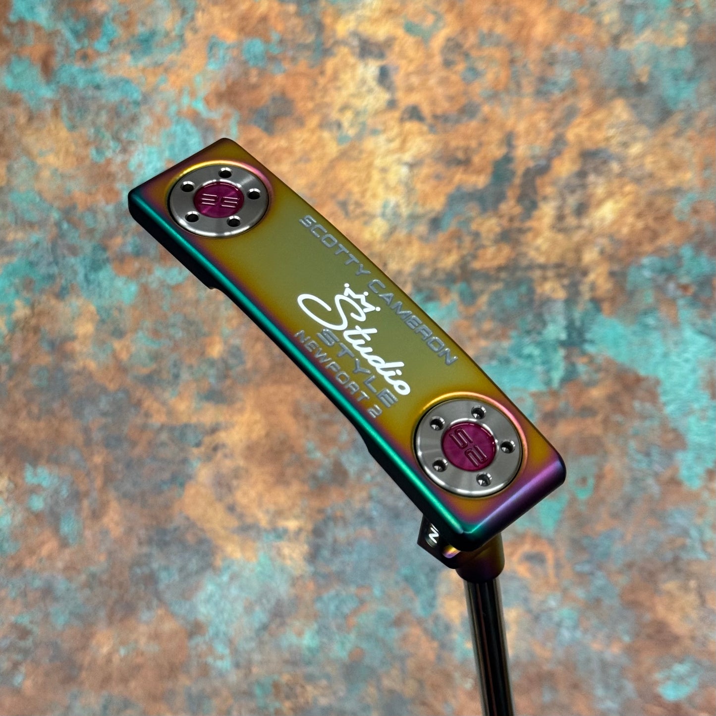 Scotty Cameron Studio Style Newport 2 (Crazy Rainbow PVD)