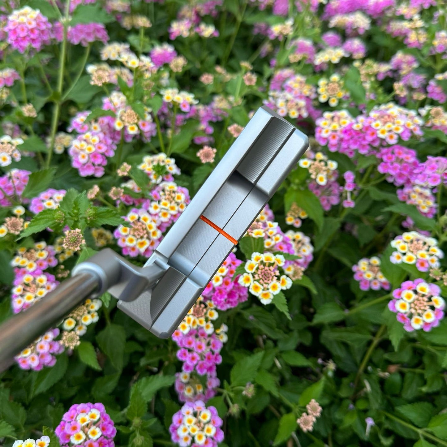 Scotty Cameron Super Select Newport 2 (Flowers)