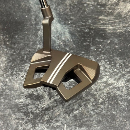 Scotty Cameron Phantom 9 Rustic Torched (Welded Plumbers Neck)