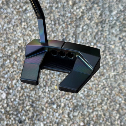 Scotty Cameron Phantom 5.5 (Black Rainbow PVD)