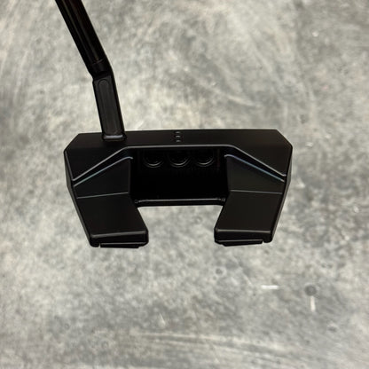 Scotty Cameron Phantom 5.5 (Black Rainbow) Black Paint fill
