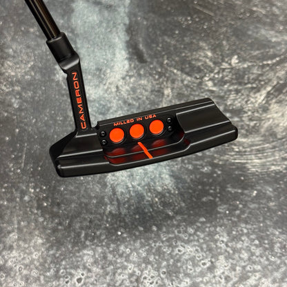 Scotty Cameron Studio Style Newport 2+ Woodland Camo