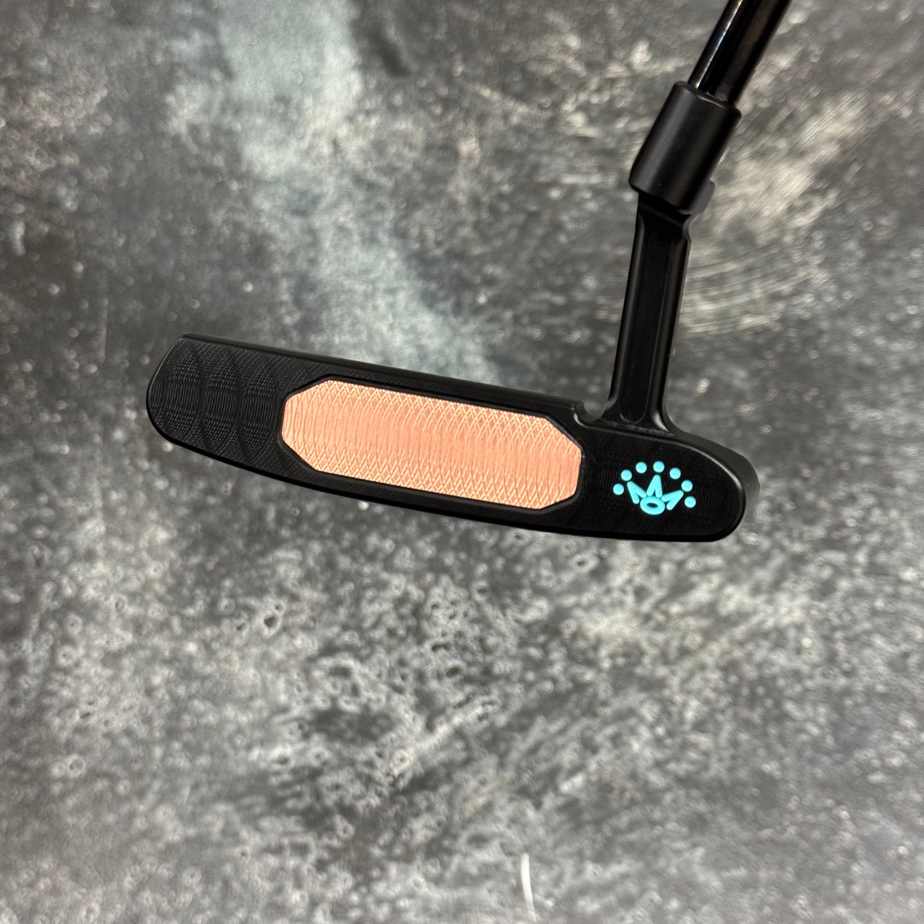Scotty Cameron Studio Style Newport (Tellurium Copper Face Insert